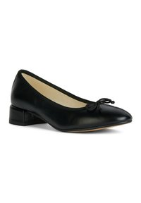 Décolleté in pelle nera con punta affilata e un tacco a blocco piccolo. Presenta un bordo in tessuto e un fiocco decorativo sulla parte anteriore.