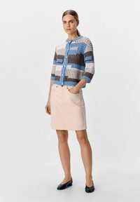 Object Cardigan - cloud dancer