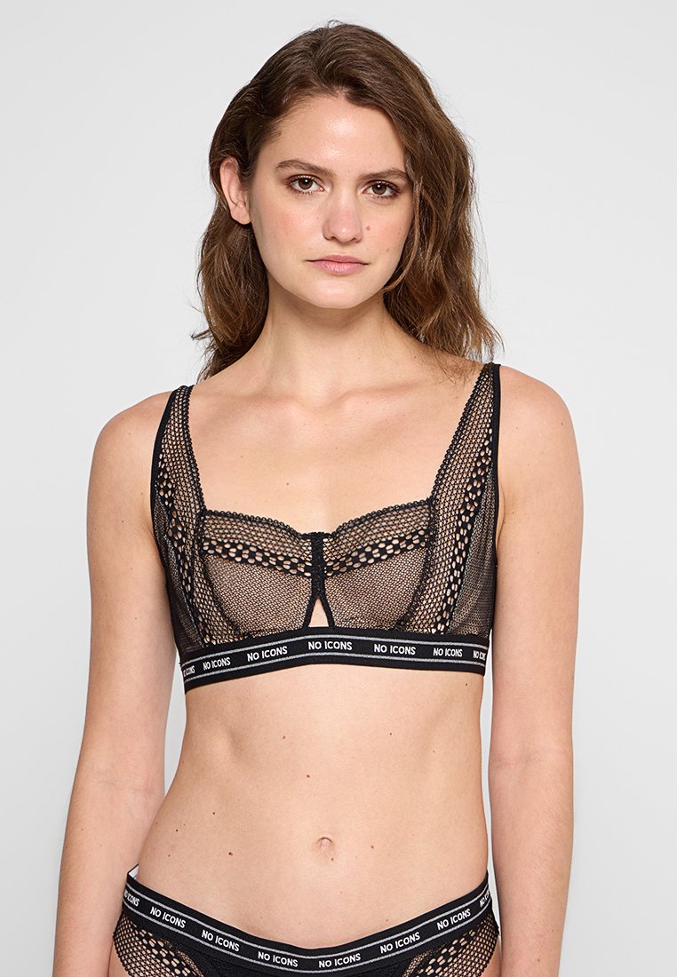 Chantelle Voorgevormde BH zwart Chantelle Voorgevormde BH zwart