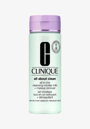 Clinique ALL IN ONE  - Make up fjernere