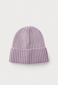 Ribbed knit beanie in light lavender, featuring a folded cuff and textured pattern. Made of soft fabric for added warmth and comfort.