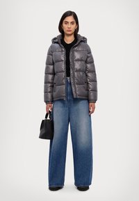 MICHAEL Michael Kors ULTRA LIGHTWEIGHT PUFFER - Žieminė striukė - malachite