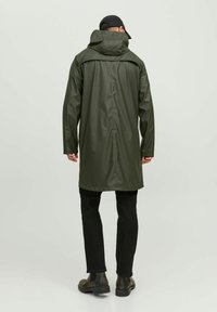 Jack & Jones JJEURBAN NOOS - Parka - rosin