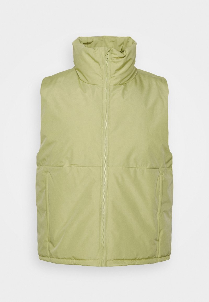 Hellgrüne gepolsterte Weste mit hohem Kragen, Frontreißverschluss und zwei seitlichen Taschen. Glatte Textur, schlichtes Design und keine sichtbaren Muster.