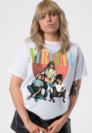 Paradiso Clothing NIRVANA HEART  - Print T-shirt - white