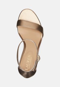 Lauren Ralph Lauren ALLIE METALLIC NAPPA LEATHER SANDAL - Sandálias de salto alto - aged gold