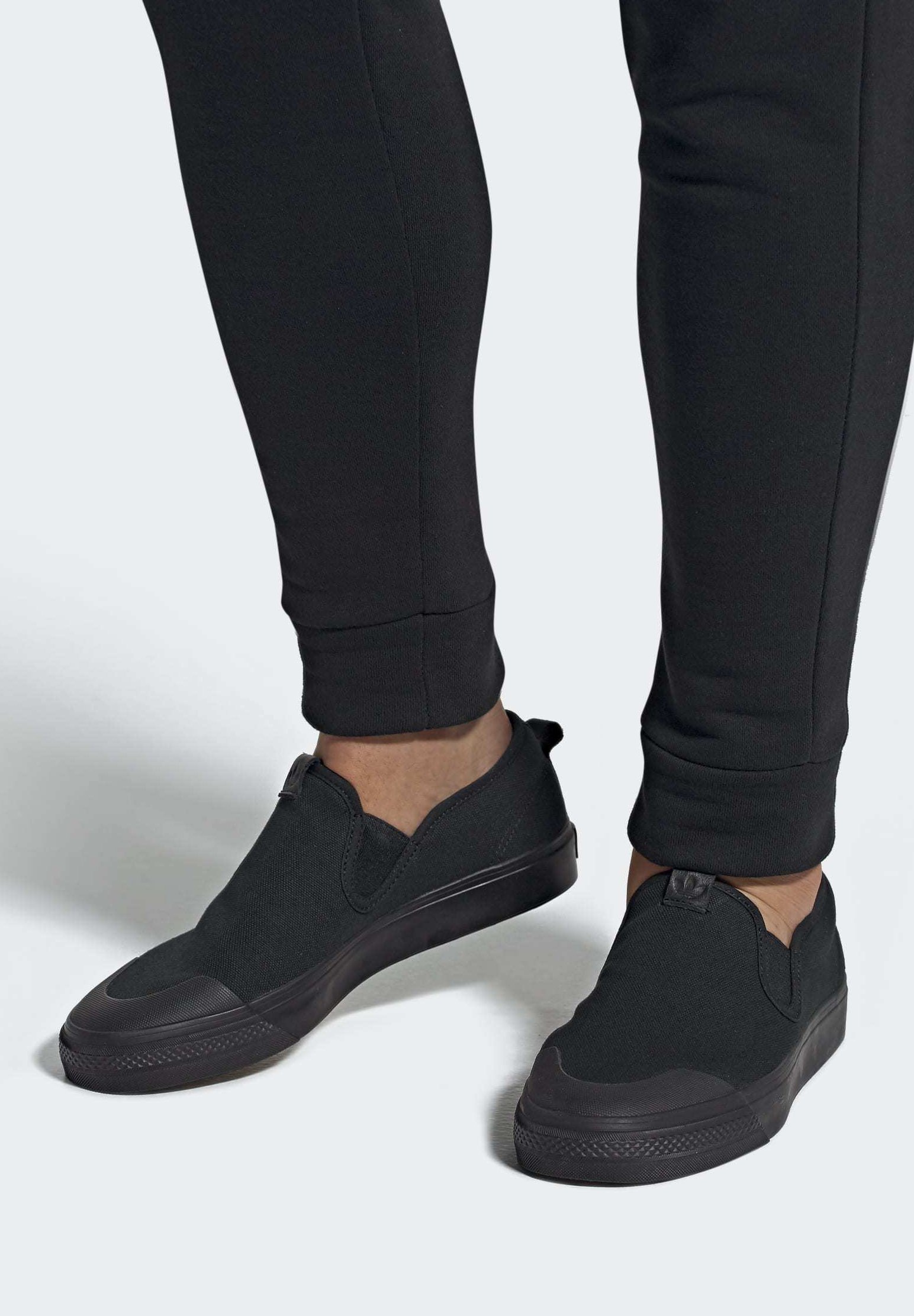 nizza slip on