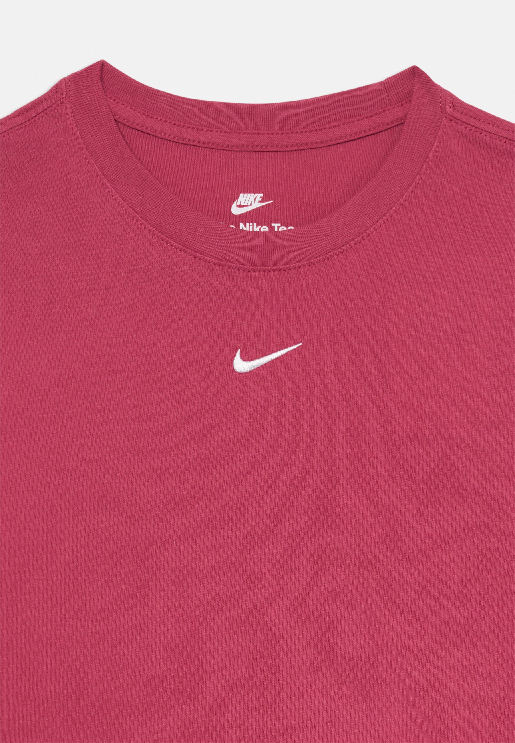 nike essential crew sweatshirt berry