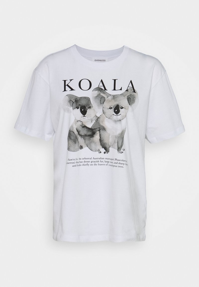 Bílý bavlněný tričko s grafikou dvou koal a černým textem "KOALA" nahoře. Design obsahuje text s definicí níže.