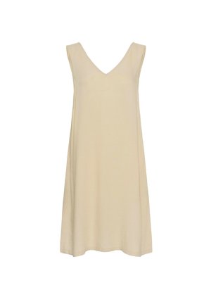 Vestido sin mangas con escote en V en tejido de color beige claro; corte relajado con una silueta acampanada y textura suave, sin adornos.