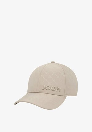Hellbeige Kappe mit strukturiertem Schirm, versehen mit einem eingeprägten Muster und dem gestickten "JOOP!" Logo auf der Vorderseite. Glatte Materialstruktur.