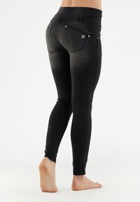 Freddy WR UP VITA MEDIA IN  NAVETTA CON STRAPPI - Jeans Skinny Fit - denim nero