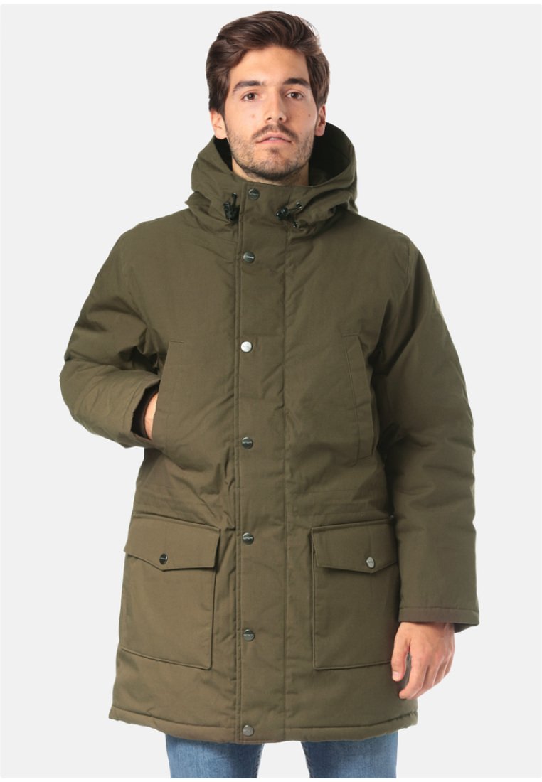 abrigo carhartt