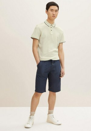 CASUAL - Short - sky captain blue