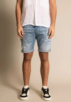 Jack & Jones 231-RICK BLAIR - Shorts di jeans - destroyed