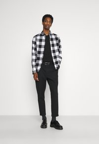 Lindbergh - T-shirt basic