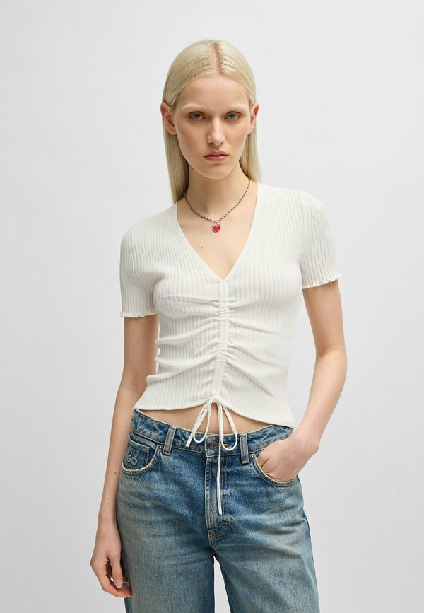 SLISERA - Basic T-shirt - natural two