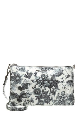 Kleine Armbanduhrtasche mit schwarz-weißem Blumenmuster, Schlangenlederstruktur, Reißverschluss und abnehmbarem Riemen.