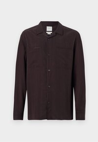 Sötétbarna hosszú ujjú ing gombos gallérral, két mellkasi zsebbel és elöl végig gombolható, könnyű anyagból készült.