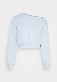 Sudadera corta de color azul claro con diseño de un solo hombro, mangas largas, puños acanalados y dobladillo fruncido. Material de algodón suave y liso.