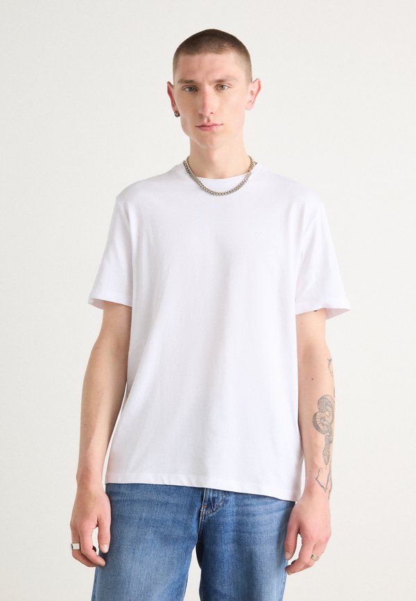 SMOOTH SOLID TEE - Basic T-shirt