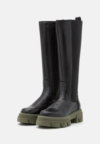 Pavement BEATRICE - Botas de plataforma - black/green