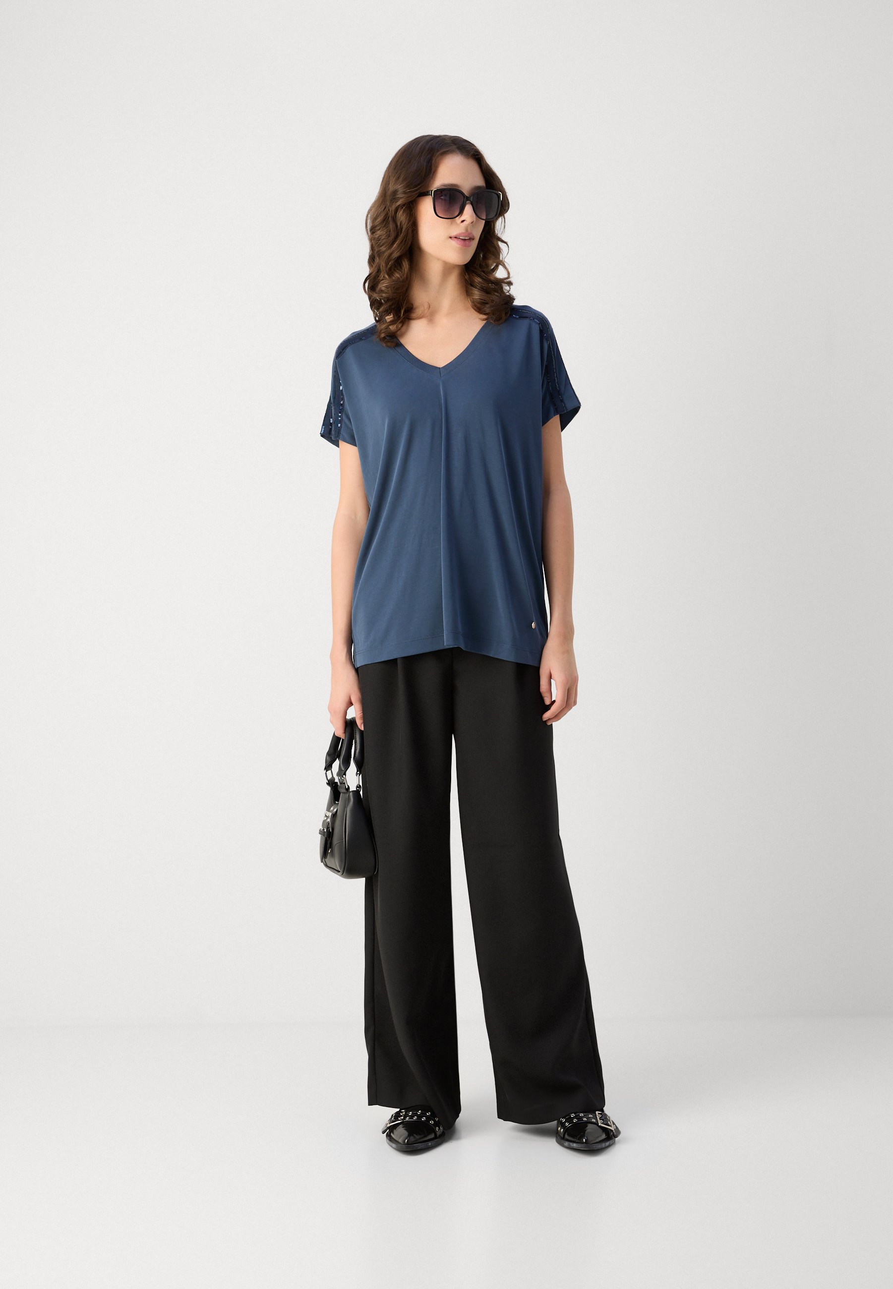 売れ筋商品|||モス モッシュ Tシャツ レディース トップス V NECK SEQUIN TEE - Print T-shirt - spellbound Mos Mosh Narelle V-neck Sequin T-shirt, Spellbound, M