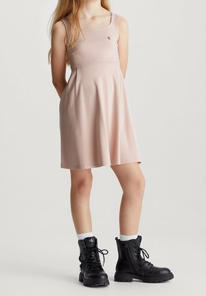 Calvin Klein Jeans, Jerseykjole - pink
