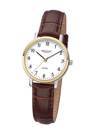 Montre ronde avec un cadran blanc, une lunette dorée, des marqueurs d'heure noirs et un bracelet en cuir marron présentant un motif crocodile. Marque "REGENT" affichée.