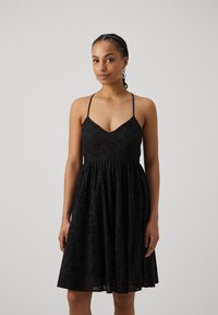 JDY - JDYHAILEY V NECK SHORT DRESS - Robe de jour - black Image miniature 1