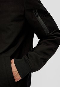 s.Oliver TWILL MIT RÜCKEN - Bomberjacke - schwarz