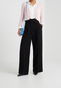 WEEKEND MaxMara Neuletakki - light pink