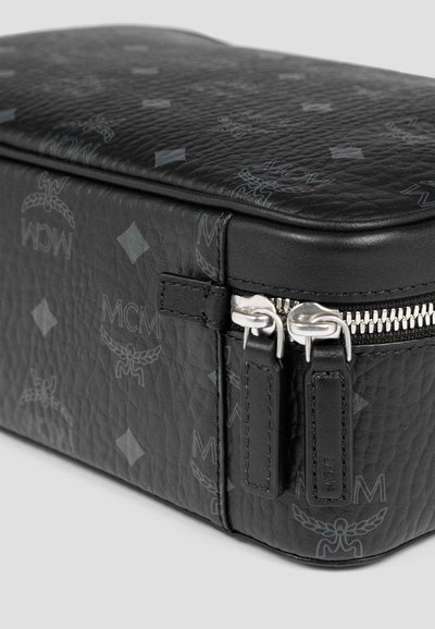 MCM OTTOMAR IN  VISETOS - Toilettas - black