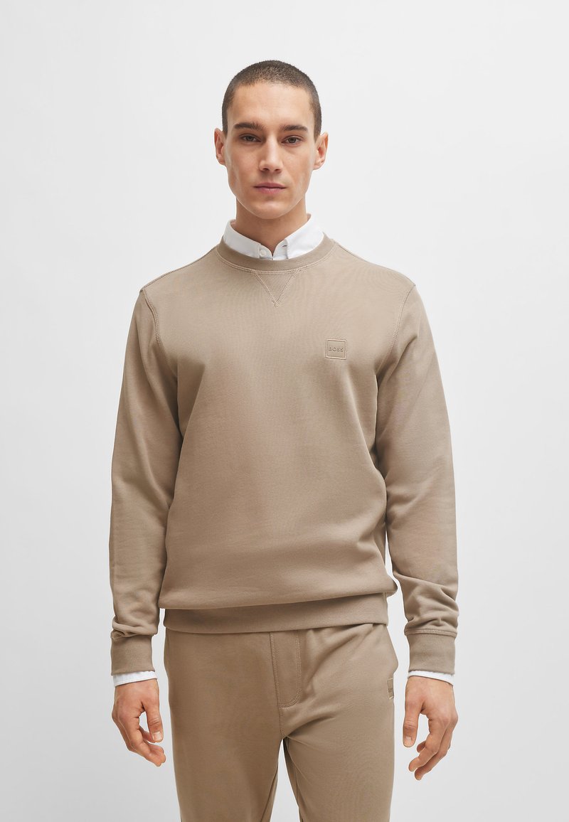 BOSS Sweater - open brown