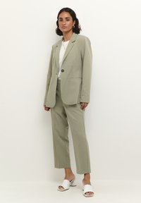 Kaffe SAKURA - Blazer - vetiver