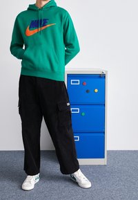 Nike Sportswear Hoodie - green