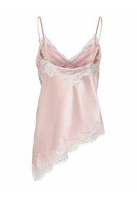 Caraco en satin rose pâle avec bretelles fines réglables, ourlet asymétrique et bordure en dentelle blanche le long de l'encolure et du bas.