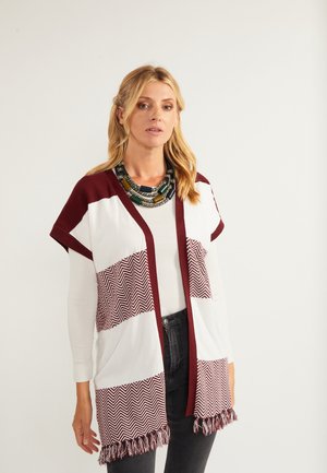 Cardigan burgund cu model alb, cu mâneci scurte, deschis în față, textură de jgheab și detalii cu franjuri la tiv.