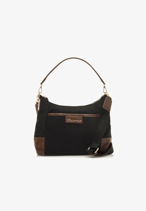 Schwarze Stoffhandtasche mit braunen Lederakzenten, ausgestattet mit einem Schultergurt, Reißverschluss und einer glatten Textur. Logo-Label auf der Vorderseite.