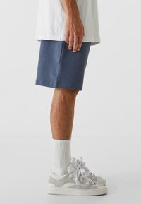 MJ Gonzales NECESSITY - Treningo apatinė dalis - vintageblue