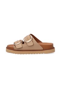 Beige lædersandal med to justerbare sølvsp�ænder, tan-sål og tekstureret hvid bundkant. Enkel, åben tå-design.