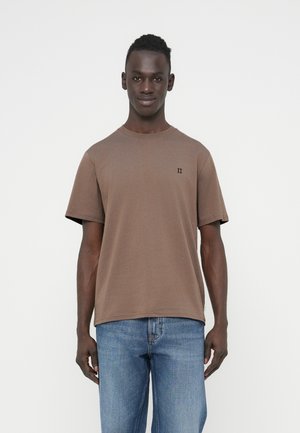 CORE CONTRAST - Paprasti marškinėliai - mountain grey brown