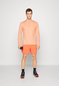 Nike Performance Camisola de manga comprida - orange trance arctic orange