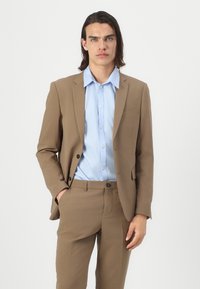 Lindbergh PLAIN  - Kostiumas - mid brown