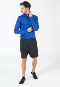 Spyder CAMOUFLAGE - Pantalón corto de deporte - black