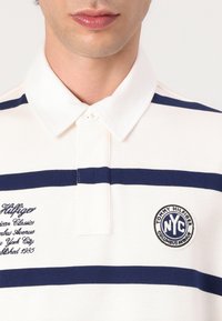 Tommy Hilfiger RUGBY CLASSIC FIT - Poloshirts - preppy navy/ivory petal