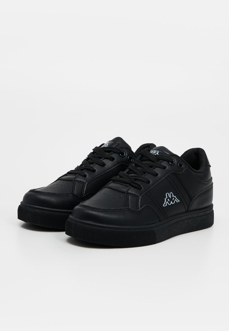 Sneaker low
