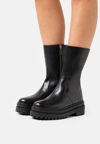 Walk London MARGOT BOOT - Botas de plataforma - black