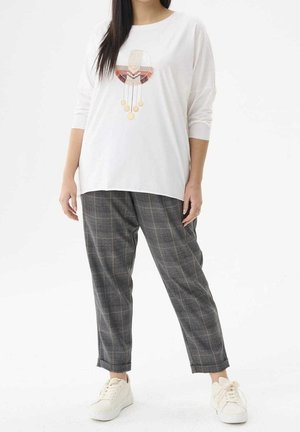 Pitkähihainen paita - white denim