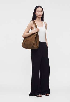 AGL, Shopping bags - cognac